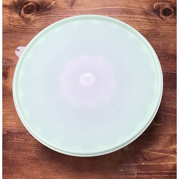 Tupperware Jello Salad Mold Ice Ring Mint Green 3-Piece  #1202 - Picture 3 of 3